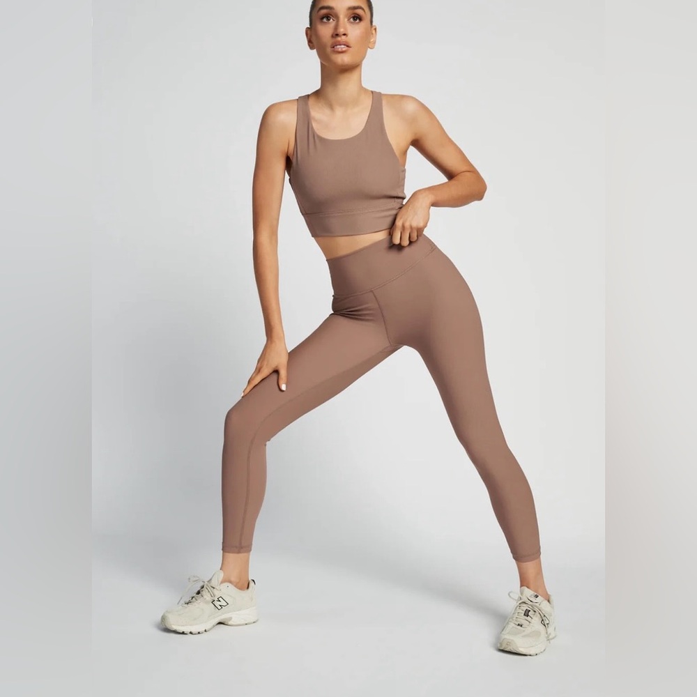 NWT WILO Base Ribbed High-Rise Chocolate Brown 7/8 Leggings, size L